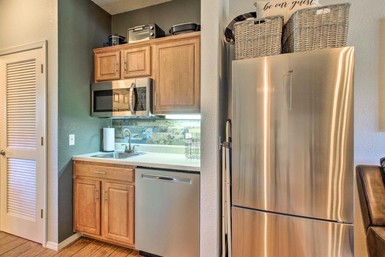 Branson Condo With Balcony On Ledgestone Golf Course Branson West Buitenkant foto