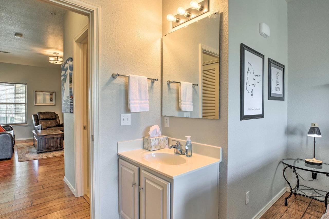 Branson Condo With Balcony On Ledgestone Golf Course Branson West Buitenkant foto